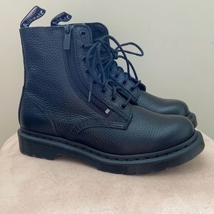 Barely worn Doc Martens leather zipper lace up boot